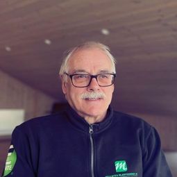 Ansattbilde av Edmund Frendstad hos Mellbyes planteskole